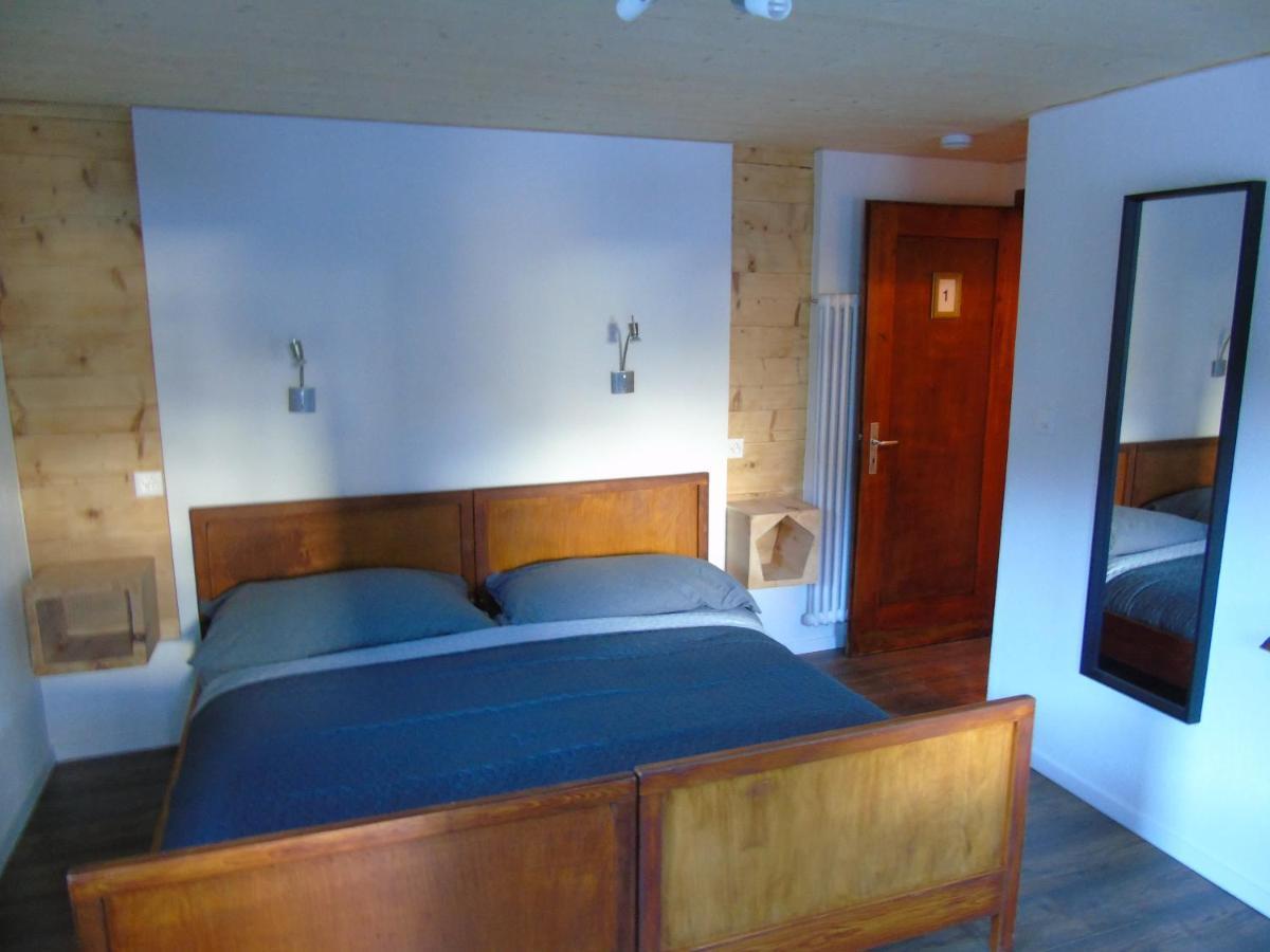 Room'S Chez Beni Grächen Екстериор снимка