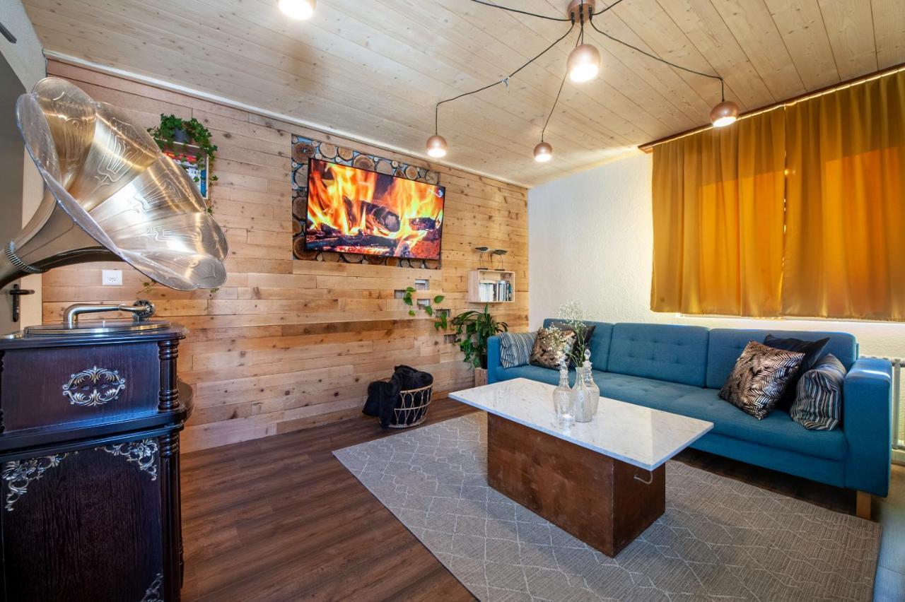 Room'S Chez Beni Grächen Екстериор снимка